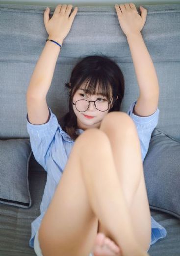 一个老男人把我下边玩肿了-超清版午夜激情