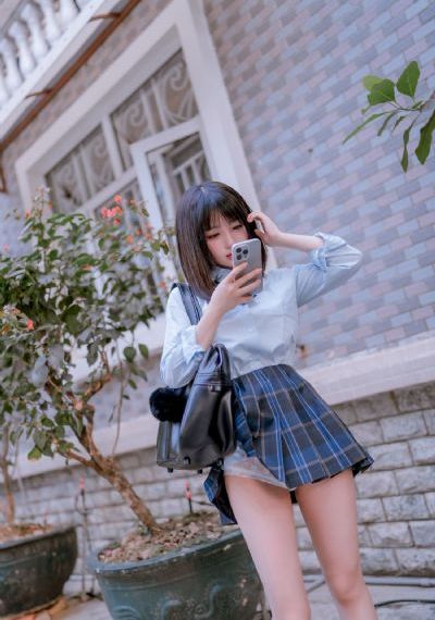 肌肤有如有阳光-迅雷免费观看高清版