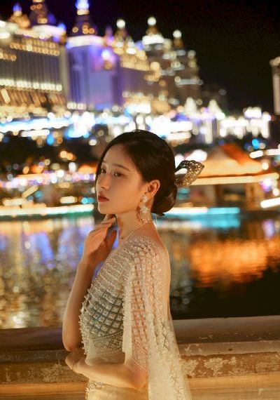 【终极绿帽】骚妻勾引外卖小哥-豆瓣电影在线影院观看