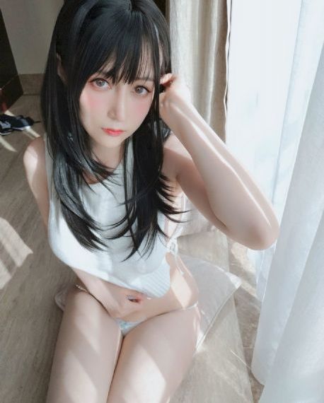 日本美女狂野交性直播-迅雷电影免费手机观看