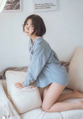 欧美久久久久久精选大尺度-免费全集国产在线视频